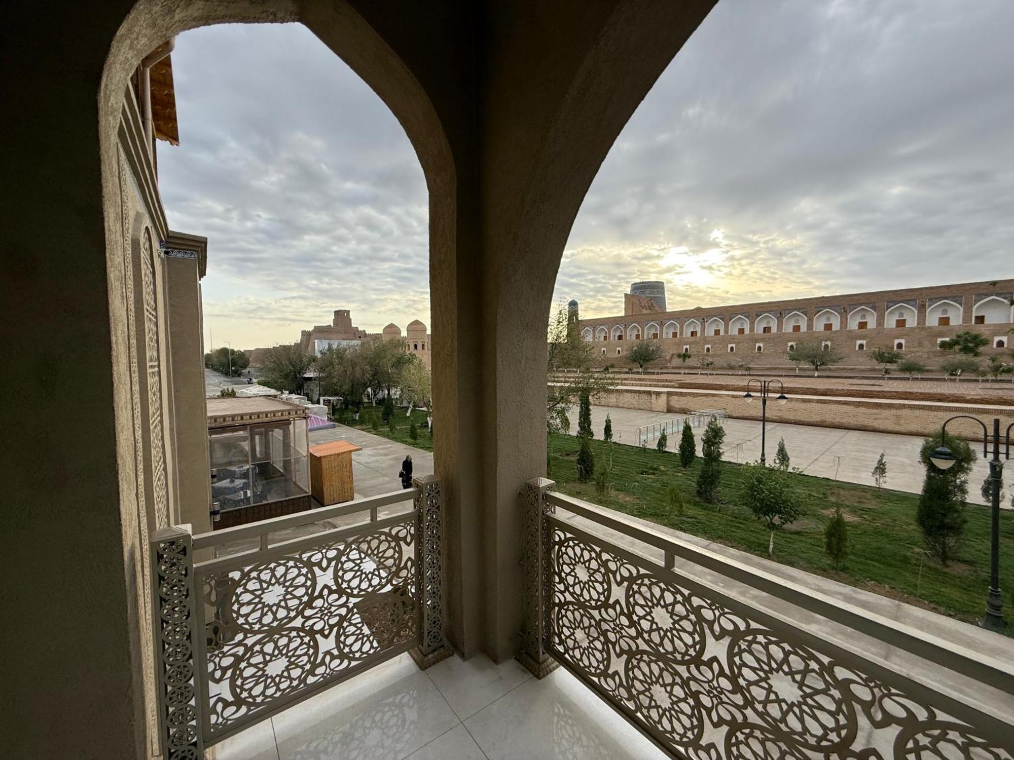 Isakhoja Hotel Khiva Luaran gambar